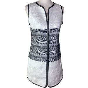 Bylyse Wm’s Sz Sm Petite White Black Textured Design Long Zip Up Vest